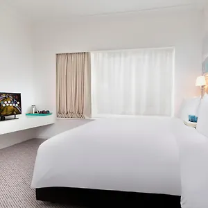 Ozo Wesley Hotel