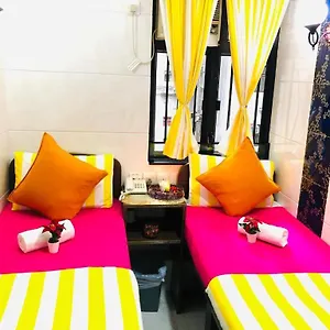 David Lounge Hostel